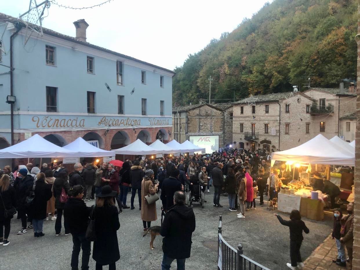 visitatori_appassimenti_aperti